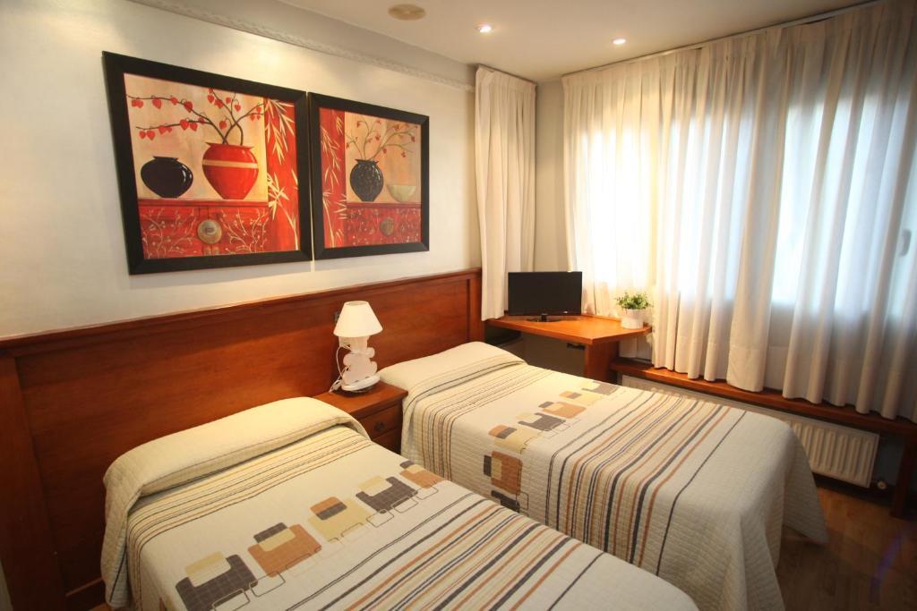 Hostal Vitorina Soria Room photo