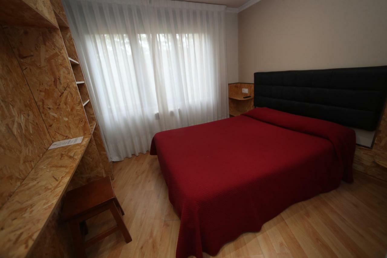 Hostal Vitorina Soria Exterior photo