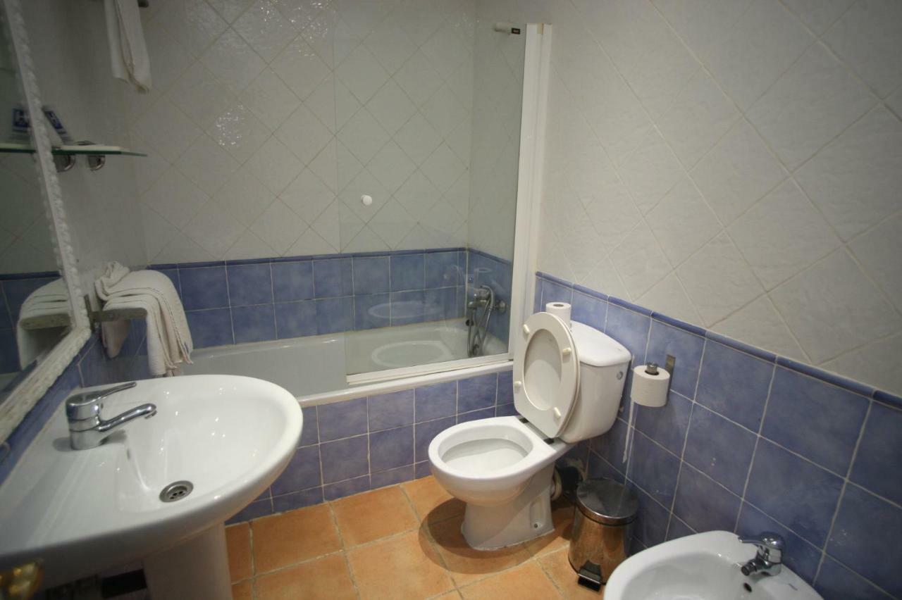 Hostal Vitorina Soria Exterior photo